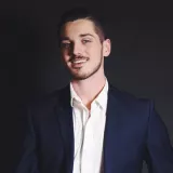 Headshot of Tyler Roberts