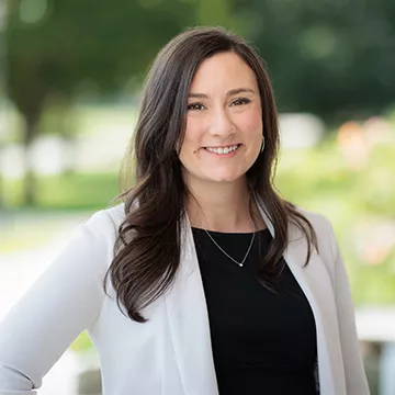 Headshot of Jennie Diercksen
