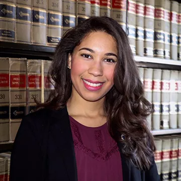 Headshot of Dorca Paulino