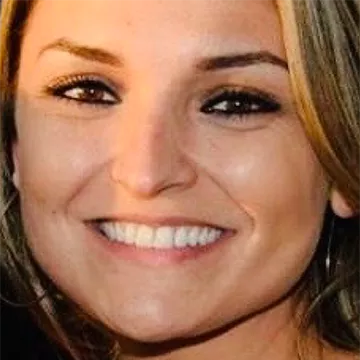 Headshot of Kim Rakiec
